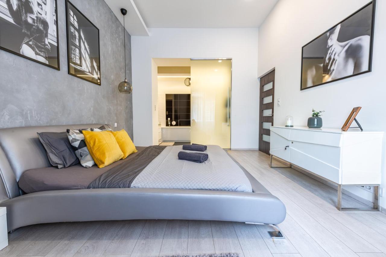 Luxury Nova Home next to the New York Café Budapest Exterior foto